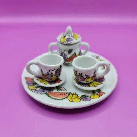 Miniature Tea Set China Vintage Fruit 7 pc decorative dollhouse Mini - Picture 1 of 3
